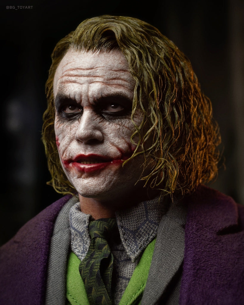 Hot Toys DX33AE The Dark Knight Trilogy 1/6th scale The Joker