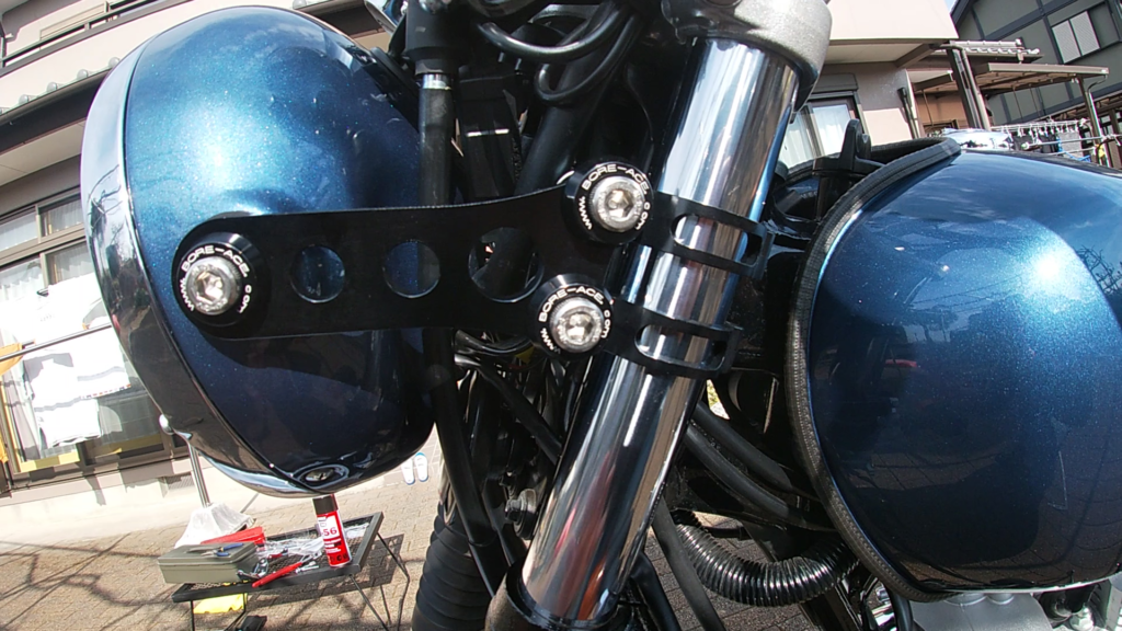 ヤマハレイダー用プロジェクターヘッドライトと取り付けステー