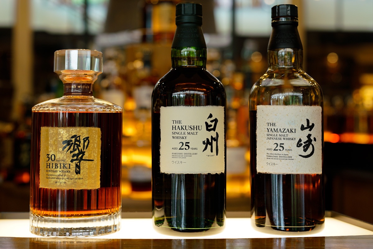 山崎25年 響30年 白州25年を飲み比べ！ 山崎蒸溜所見学者だけが飲める