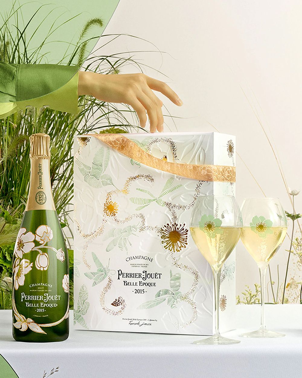 Perrier-Jouët Belle Époque Brut Two Flute Gift Set | Passion Spirits