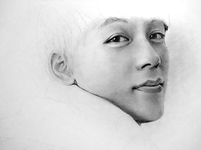 若い男性の人物画を描いてみた！初心者向け鉛筆画のコツとポイント