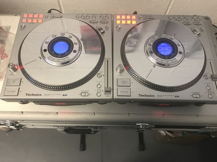 Technics SL-DZ1200 CDJ シルバー Technics SL-DZ1200 Silver Direct