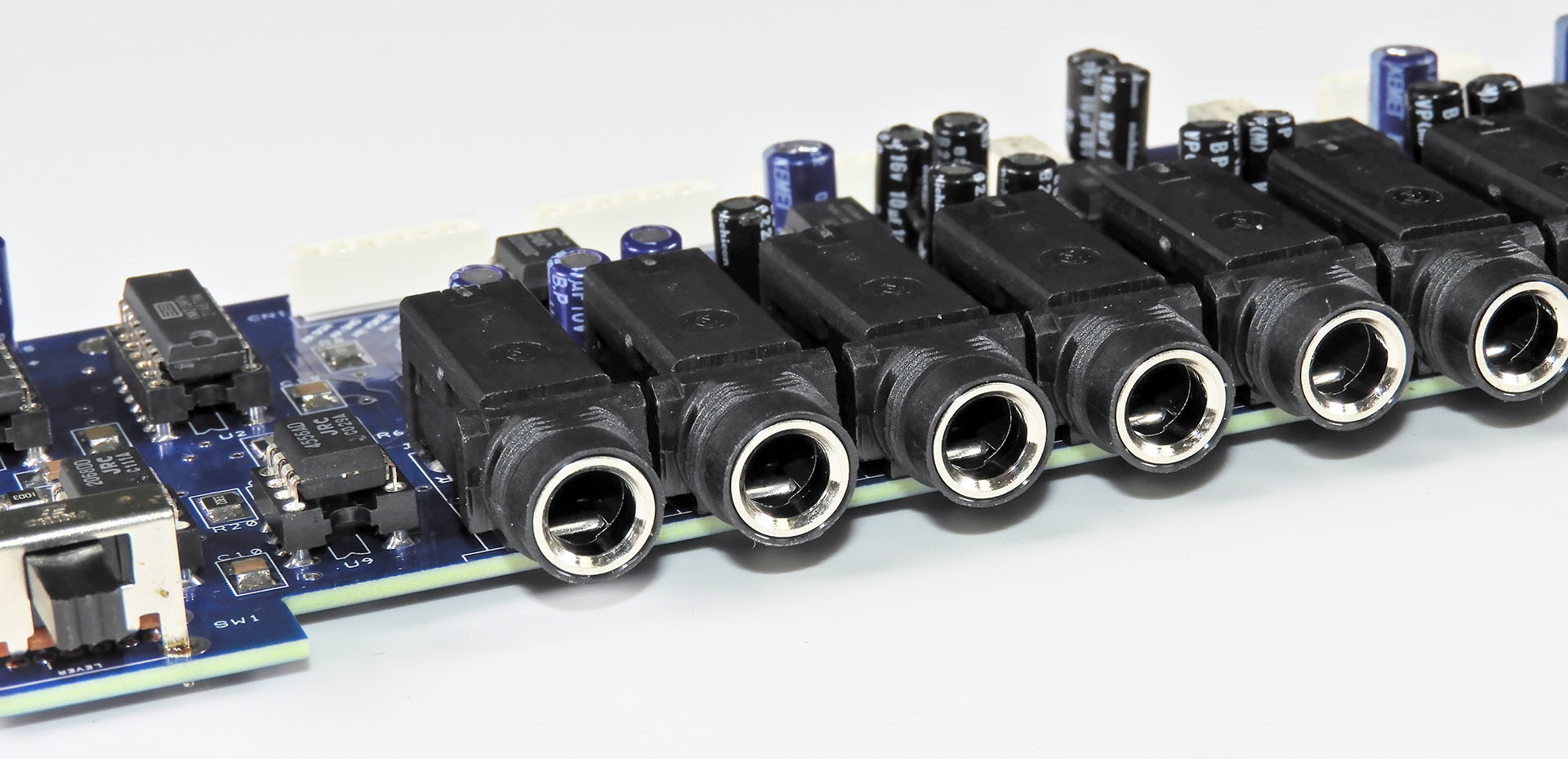 Nebula-X Balanced Outputs for the Roland JX-10 - Plasma Music Limited