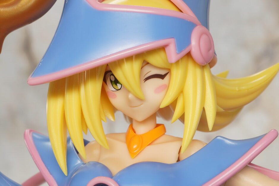 クロスフレーム・ガール】ブラック・マジシャン・ガール レビュー