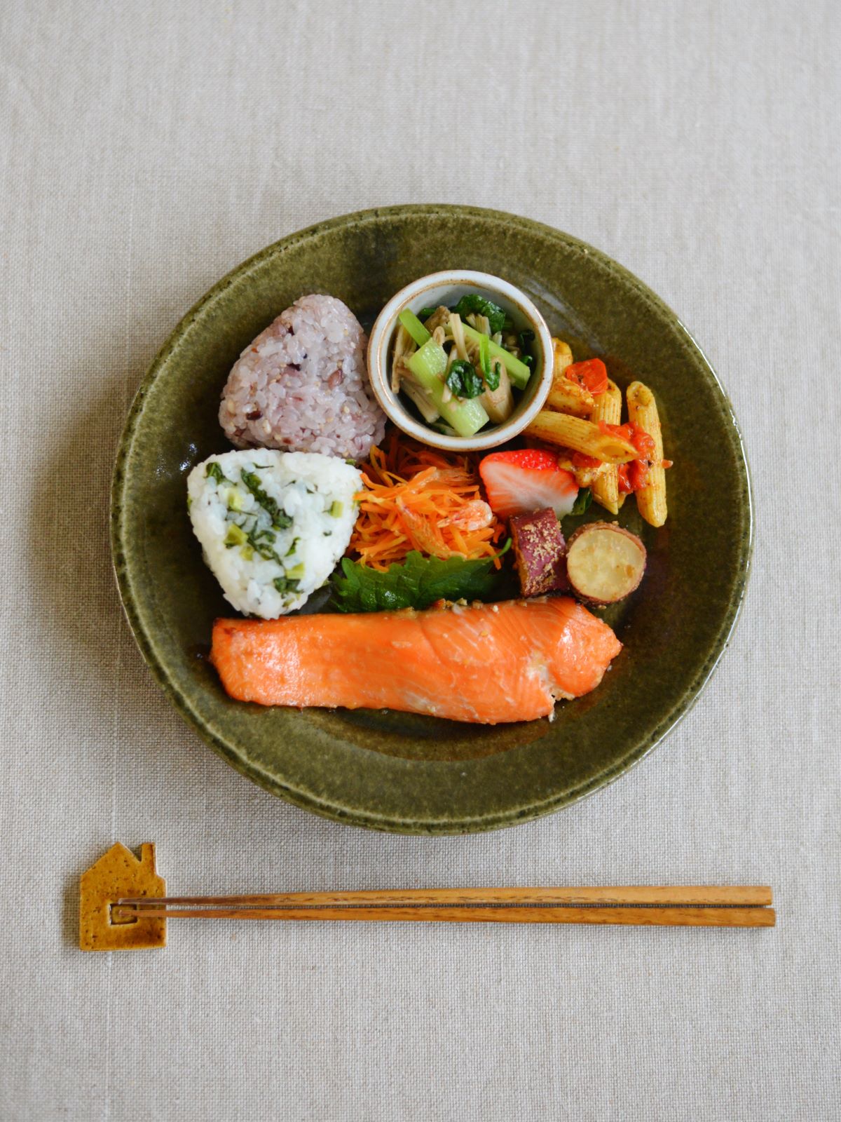 レコメンド :: スパイスとハーブ :: ランドレース 230プレート