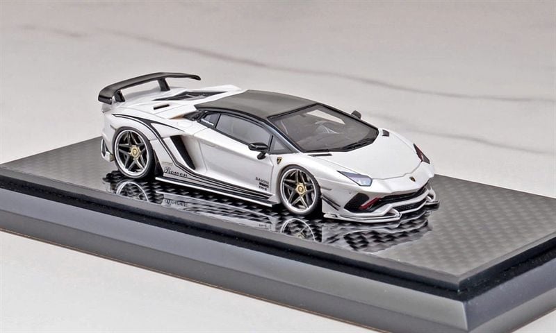 1/64 GW ランボルギーニ アヴェンタドール S LP740-4 緑 God'Wealth GW