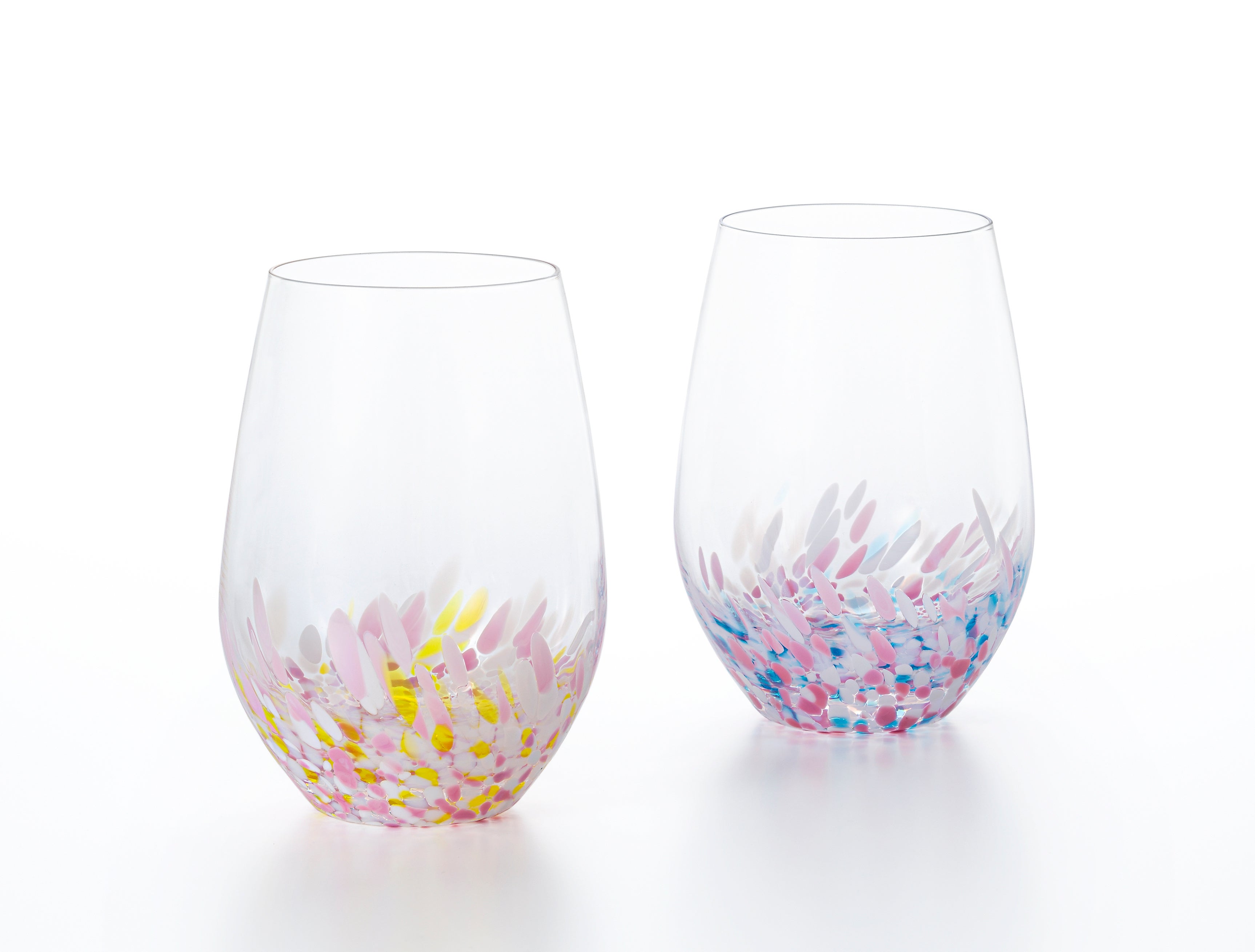 津軽びいどろ」から、「sakuraワインタンブラーペア」を2024年12月12日