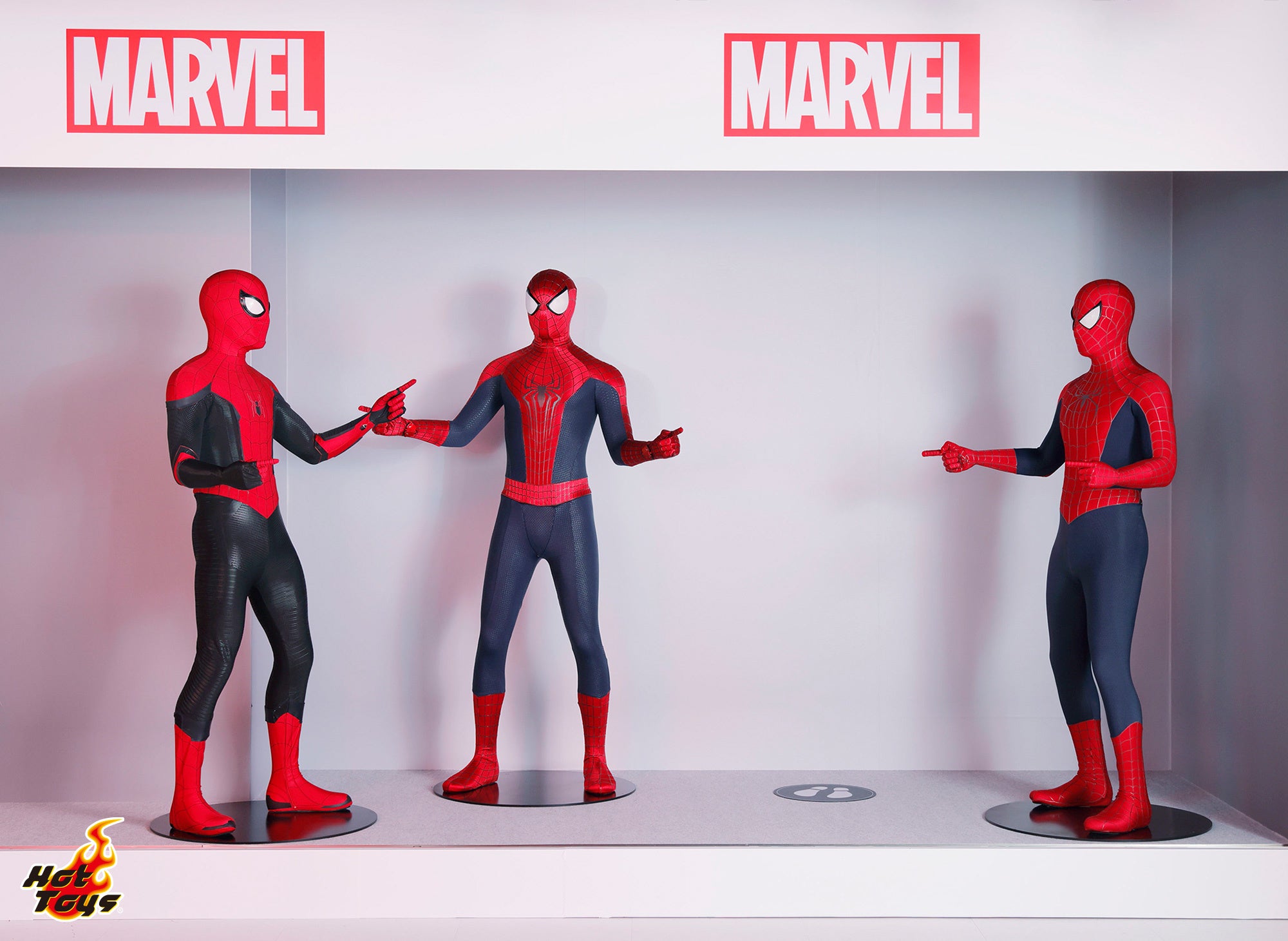 等身大スパイダーマン インスタ映え モテモテ 等身大スパイダーマン