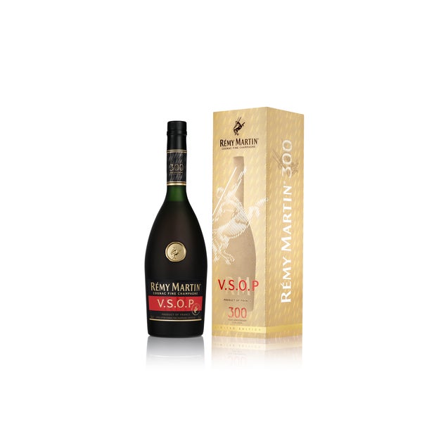 セラーマスターたちが紡ぎ続ける精緻な味わいのレミーマルタン300周年