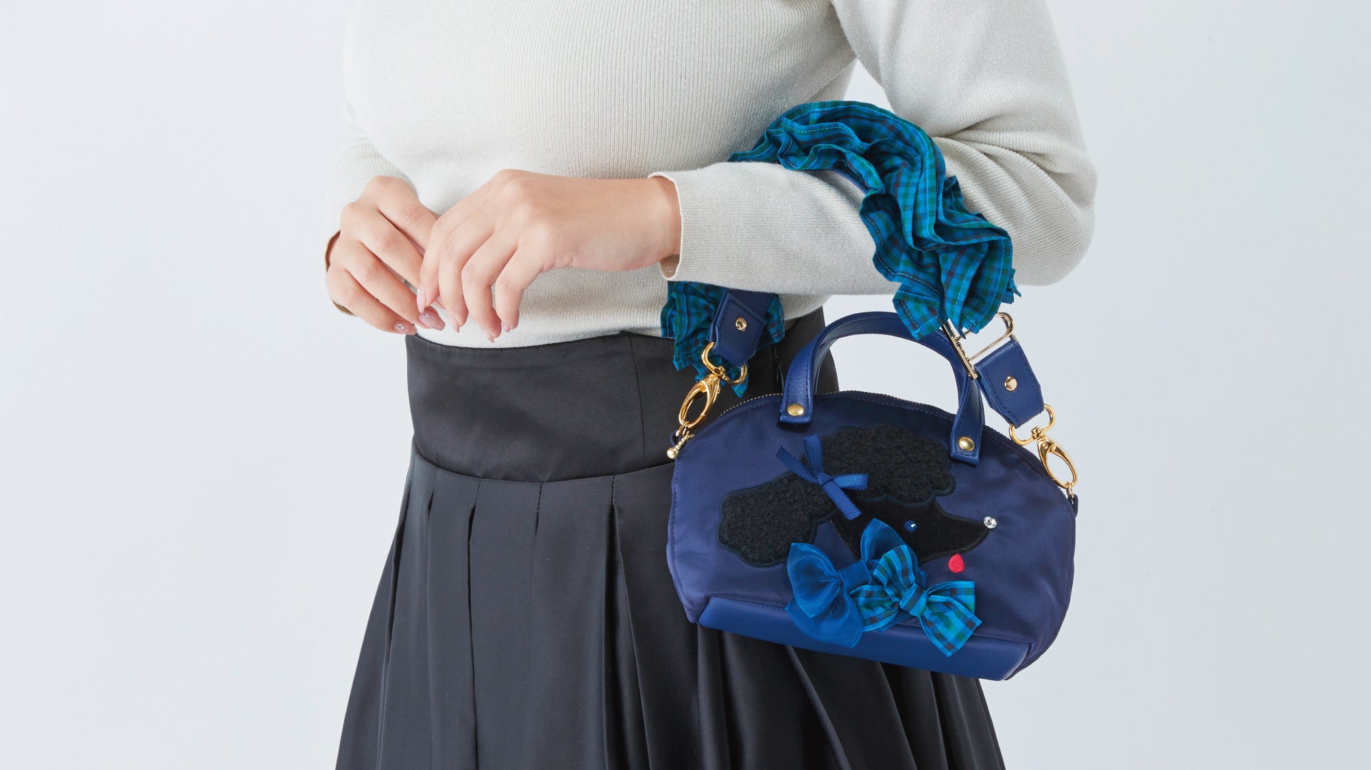 Bibiy.×familiar 初のコラボレーション ファミリアチェックのチュール