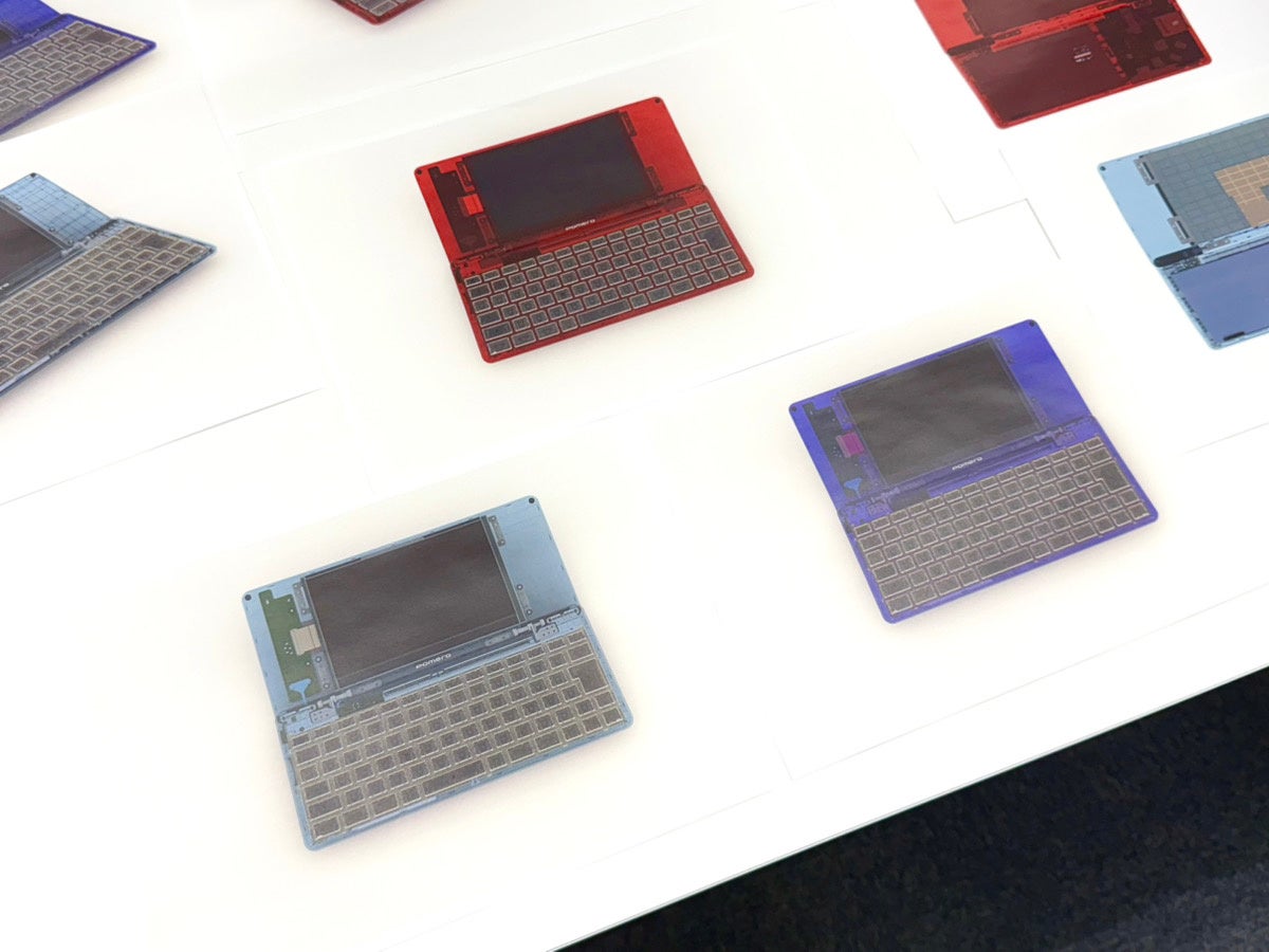 ユーザーアンケートを元に実現した、特別仕様のデジタルメモ「ポメラ