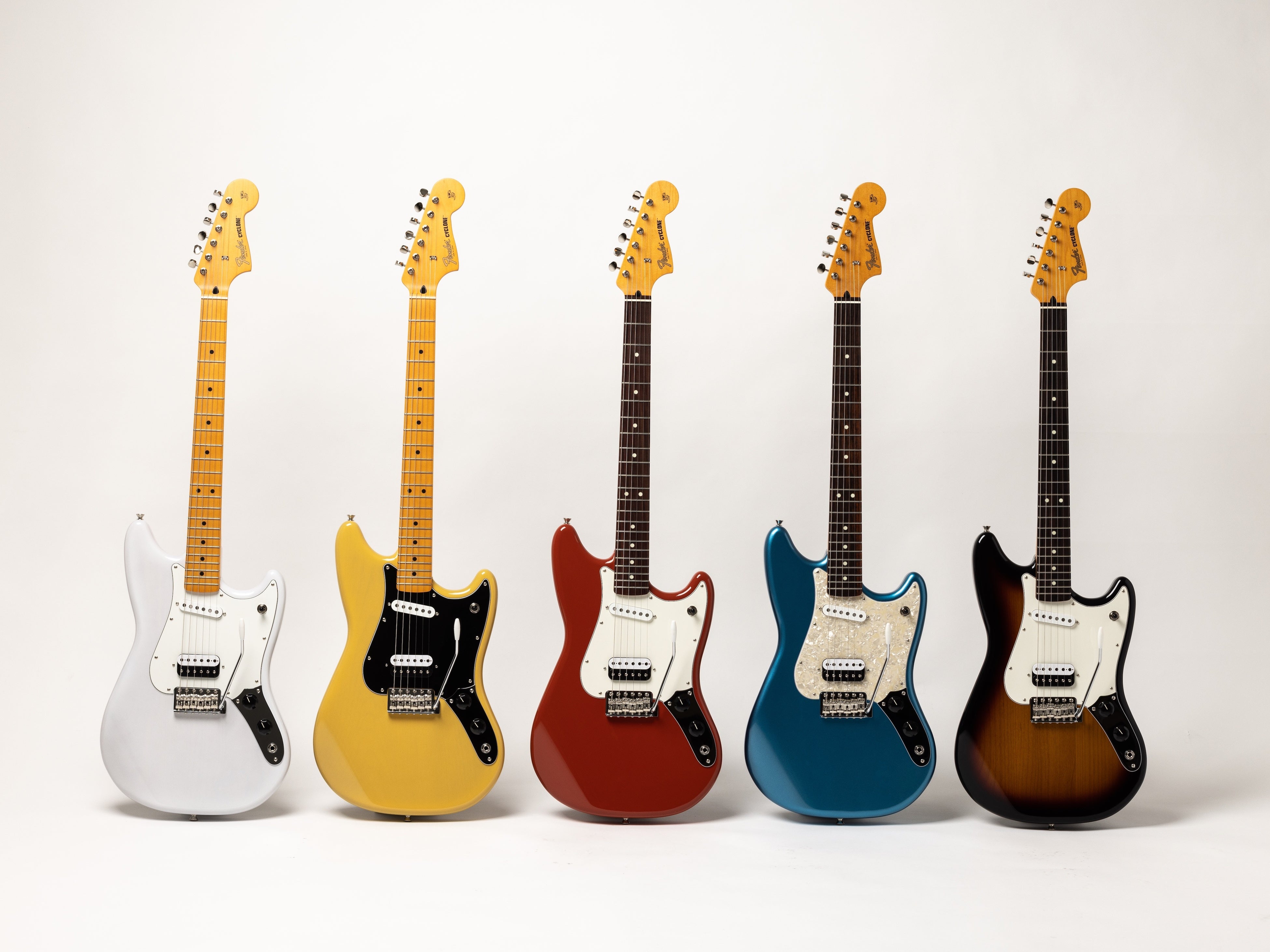 Fender®︎よりユニークな見た目と機能を搭載した新モデル【Made in