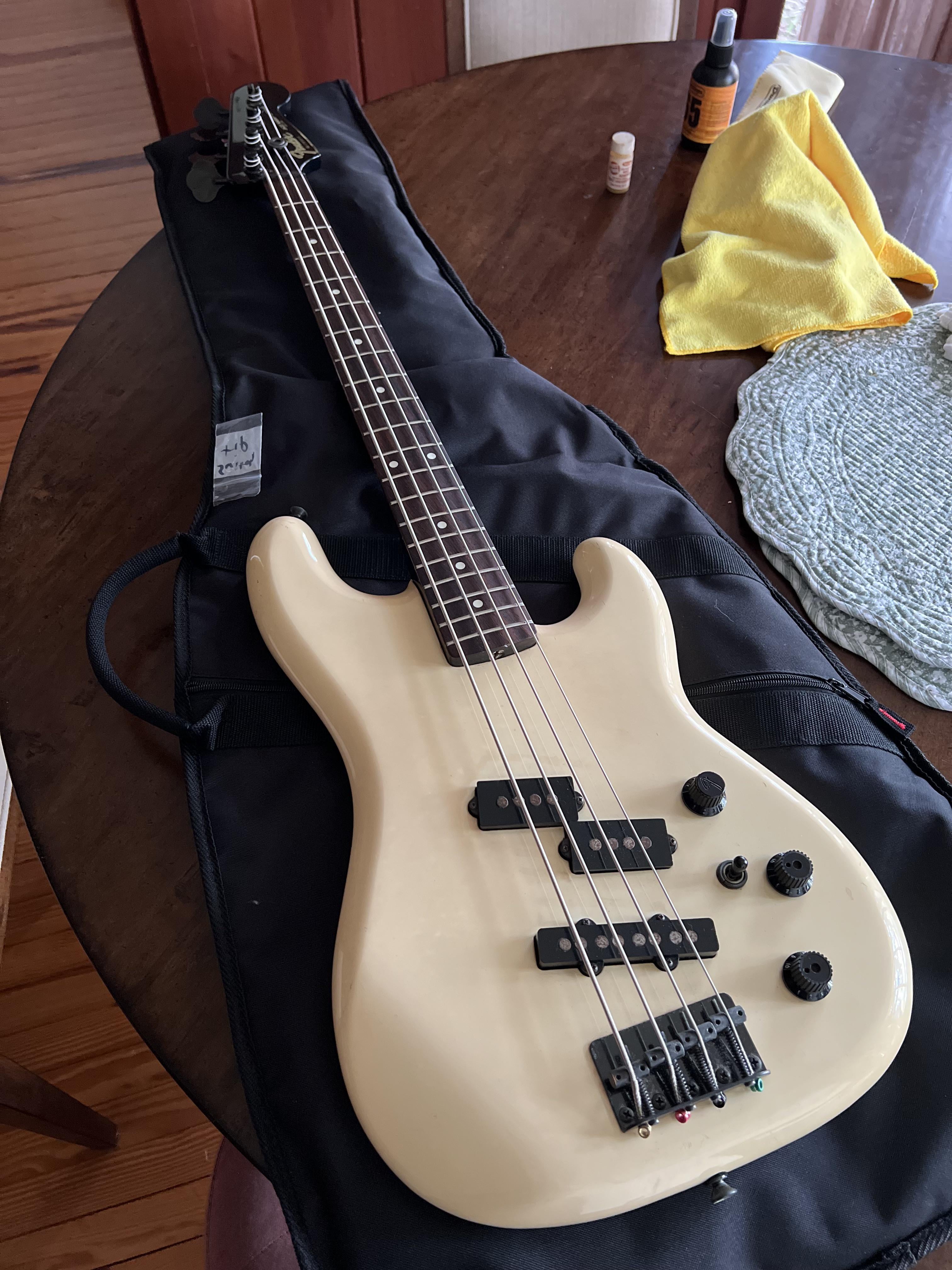 1985 MIJ Fender Jazz Bass Special : r/BassGuitar