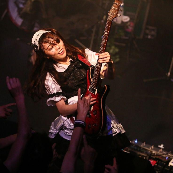 カナミのギター : r/BandMaid