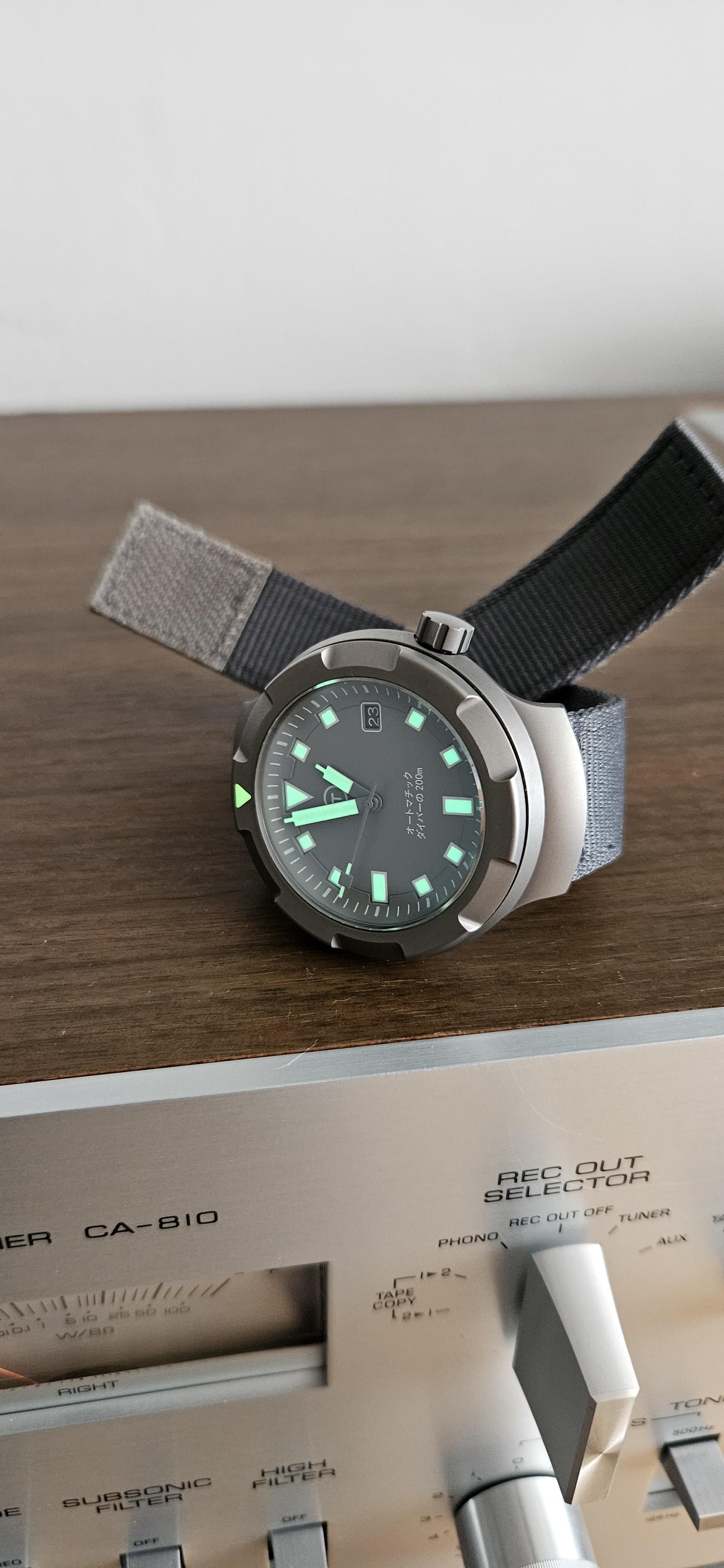 Thorn T011 IWC (ポルシェデザイン) オーシャン オマージュ : r