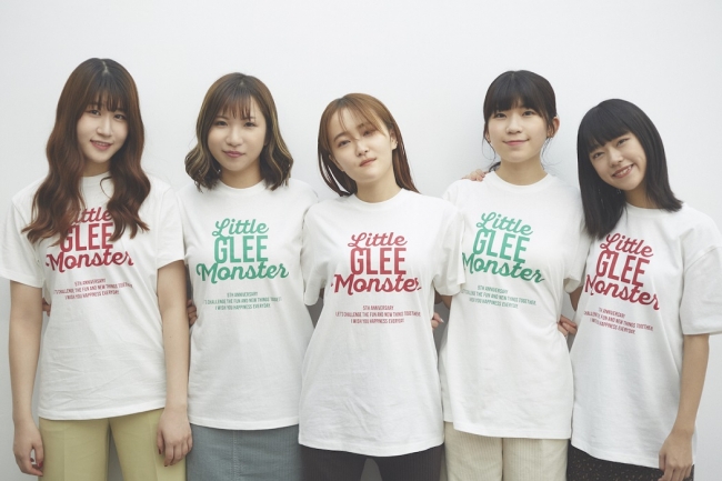 即日完売必至の人気企画 「LOWRYS FARM×Little Glee Monster」コラボ