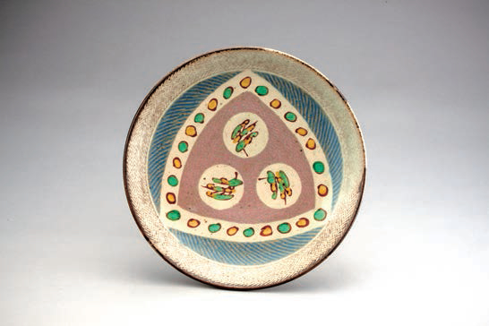 人間国宝】島岡達三 象嵌赤絵 草花文花型皿