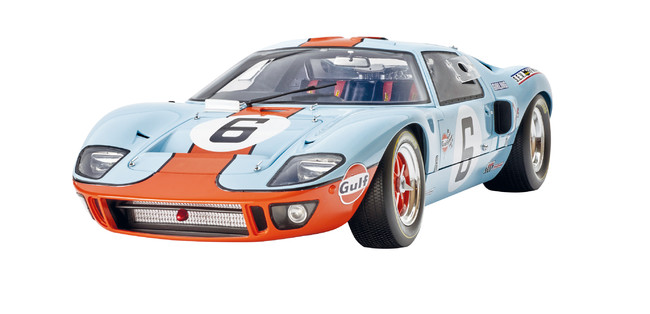 フォード GT40 1/8スケールモデル 伝説のレーシングカーを1/8ビッグ