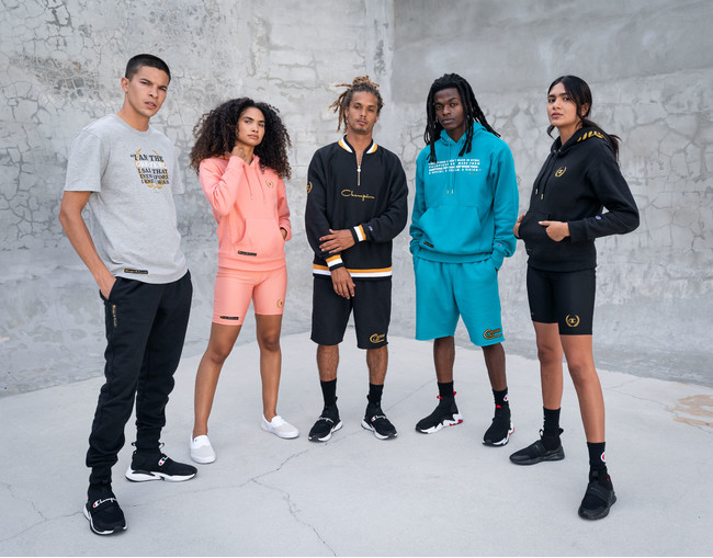 チャンピオン、モハメド・アリ コレクションを限定販売 | ヘインズ