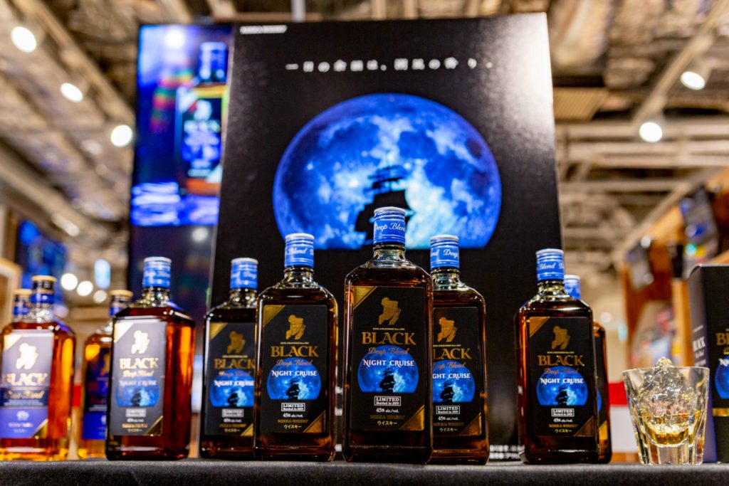 ウイスキーのお供には本！ 新製品『ブラックニッカ ディープブレンド