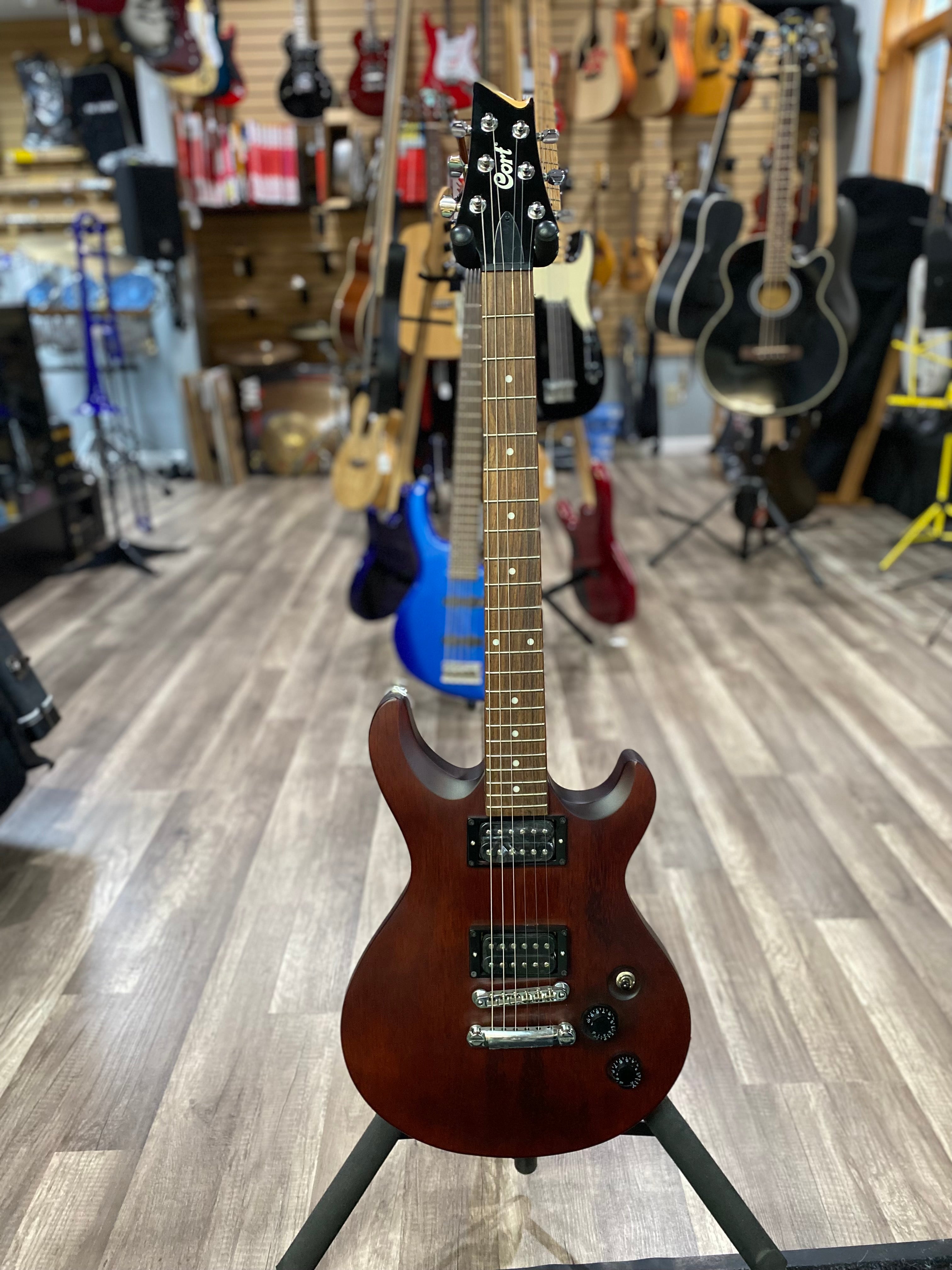 Cort M200 WS (Walnut Satin) B1 – Quad N Productions