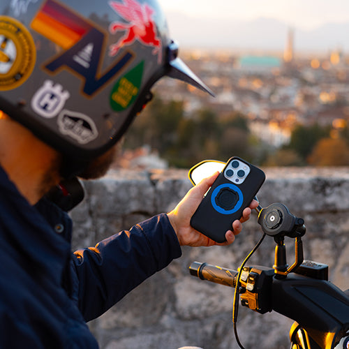 バイク用 防水・防塵 ワイヤレス充電ヘッド｜クアッドロック