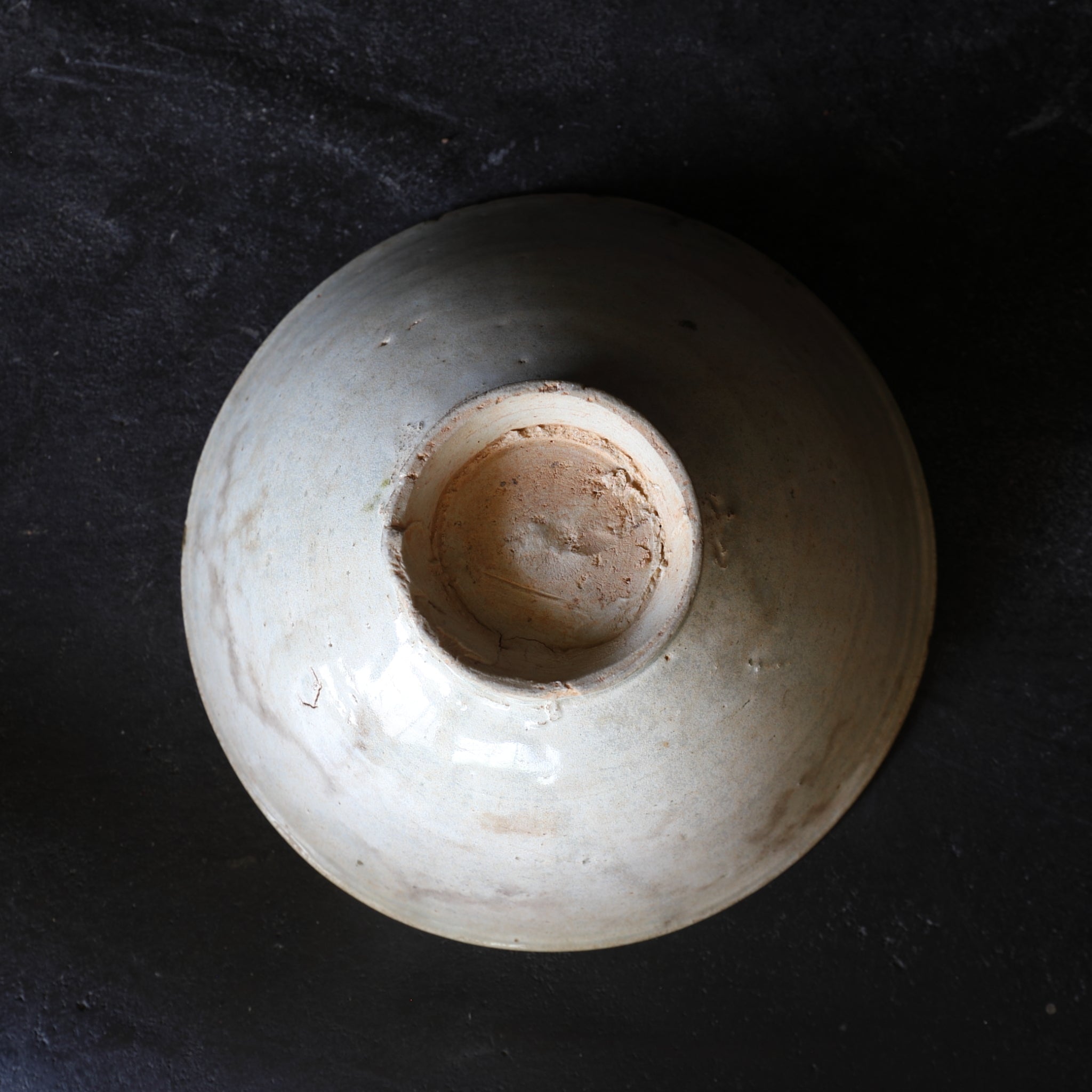 宋代 古渡 白磁茶碗（960–1279 CE） | 入蘆花（ロカニイル）