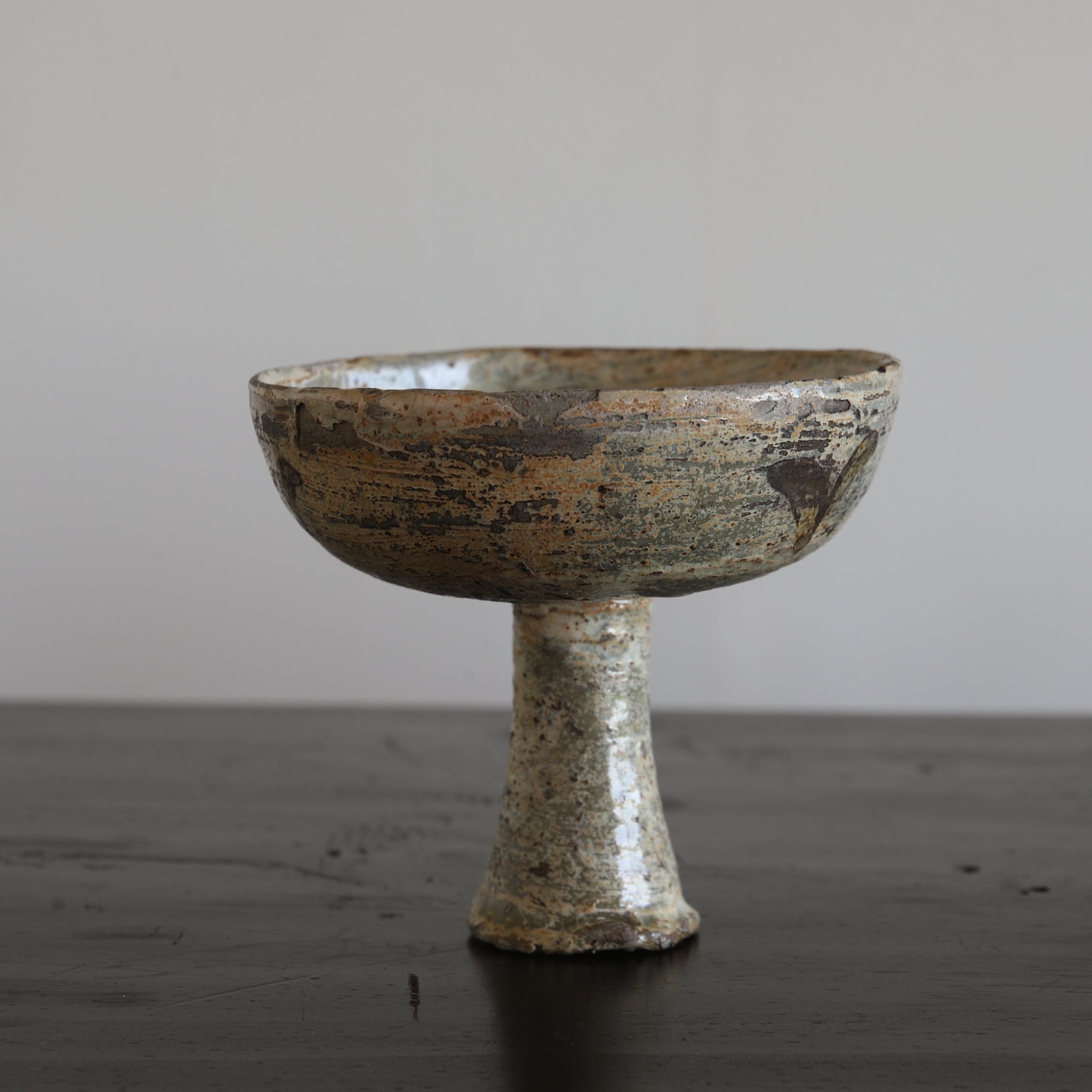 w089 李朝 白磁 馬上杯 金直し 木箱入り 酒器 【公式通販】