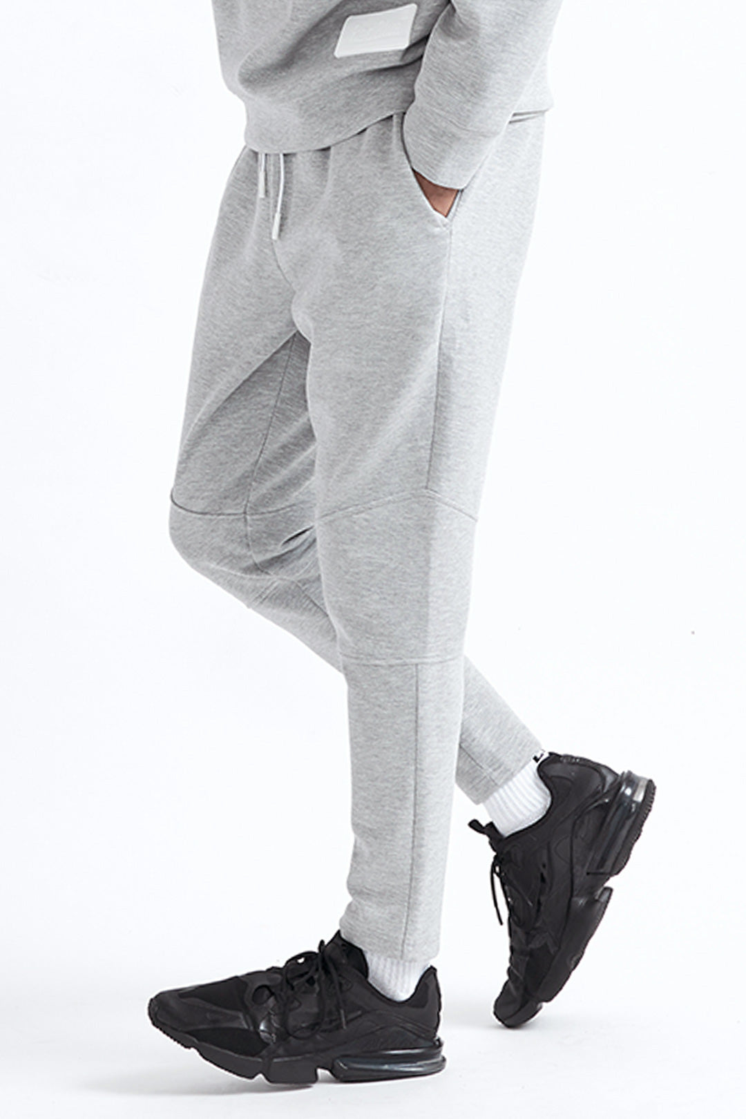 エアテンション®スウェットサルエルパンツ