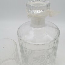 ウイスキーの空瓶寄せ集め