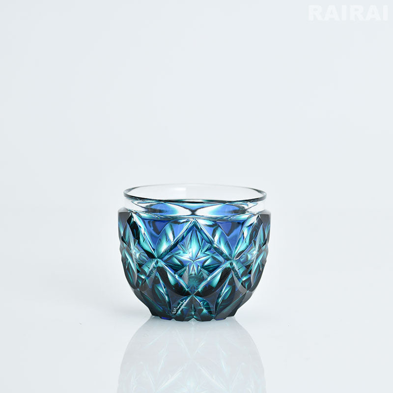 薩摩切子 二色猪口 大 cut206 二色被せ 島津興業 薩摩ガラス工芸 – RAIRAI