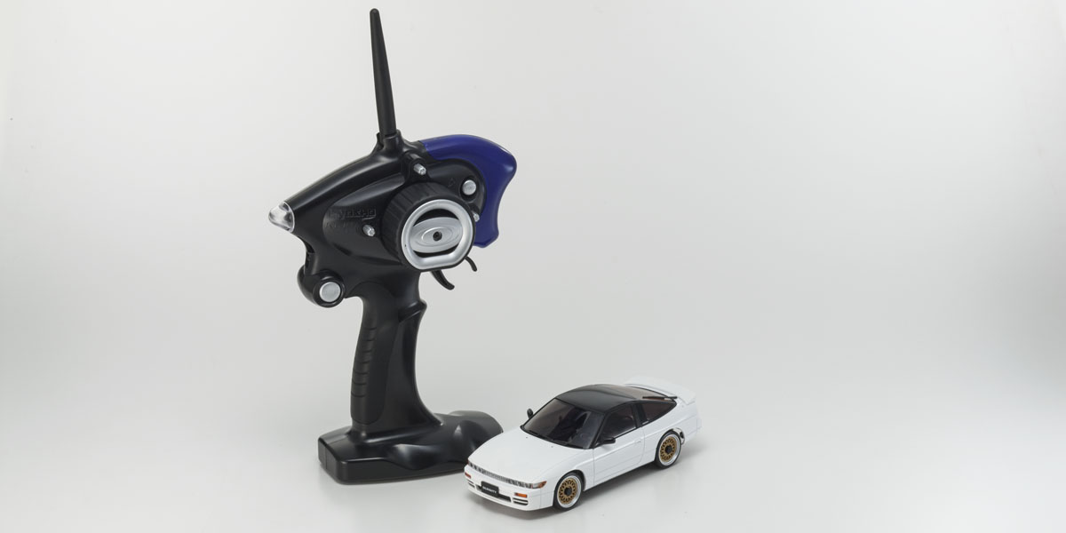 ドリフトRCカー ミニッツAWD。ラジコンカー ドリフト を始めるなら