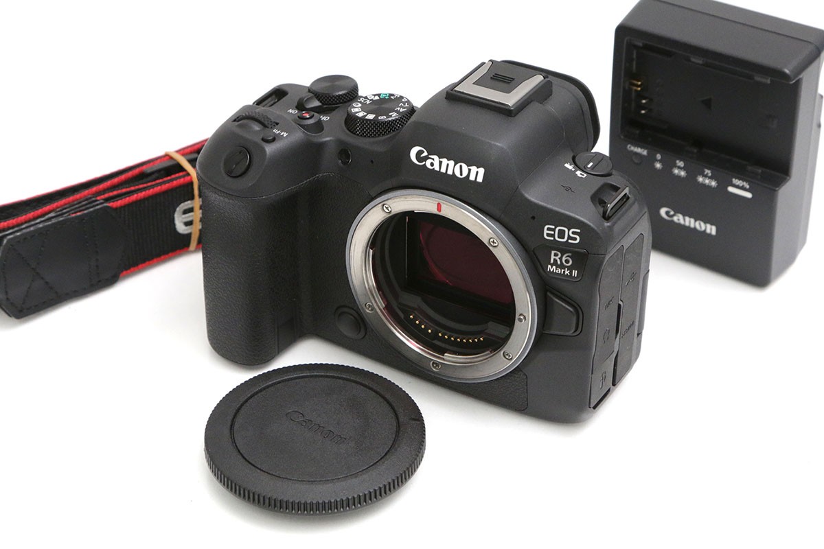 価格.com - CANON EOS 80D EF-S18-55 IS STM レンズキット 純正オプション