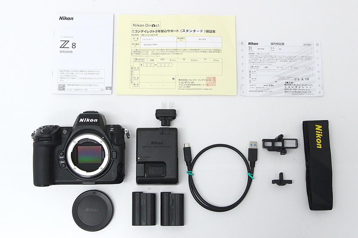 Nikon ニコンD7200 ボディ 純正充電器ほか シャッター回数894回 Nikon