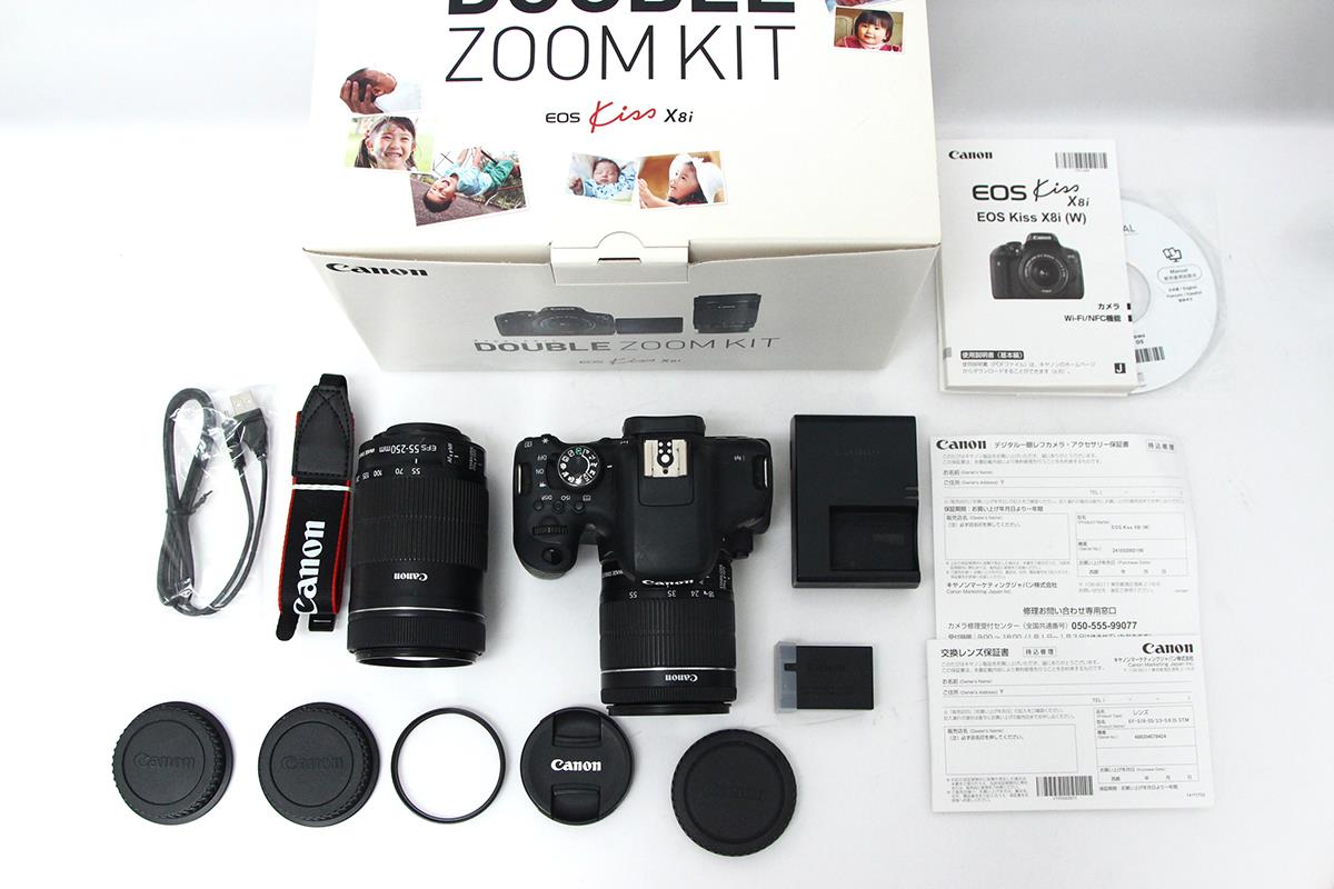 美品 Canon EOS Kiss X8i ダブルズームセット Wi-Fi搭載 美品 CANON