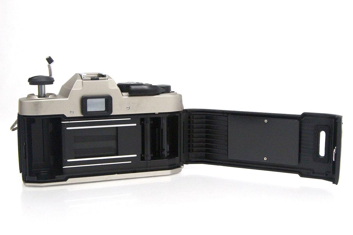 Nikon ニコン カメラ FM10 Zoom-Nikkor 35~70mm付き 現状渡し