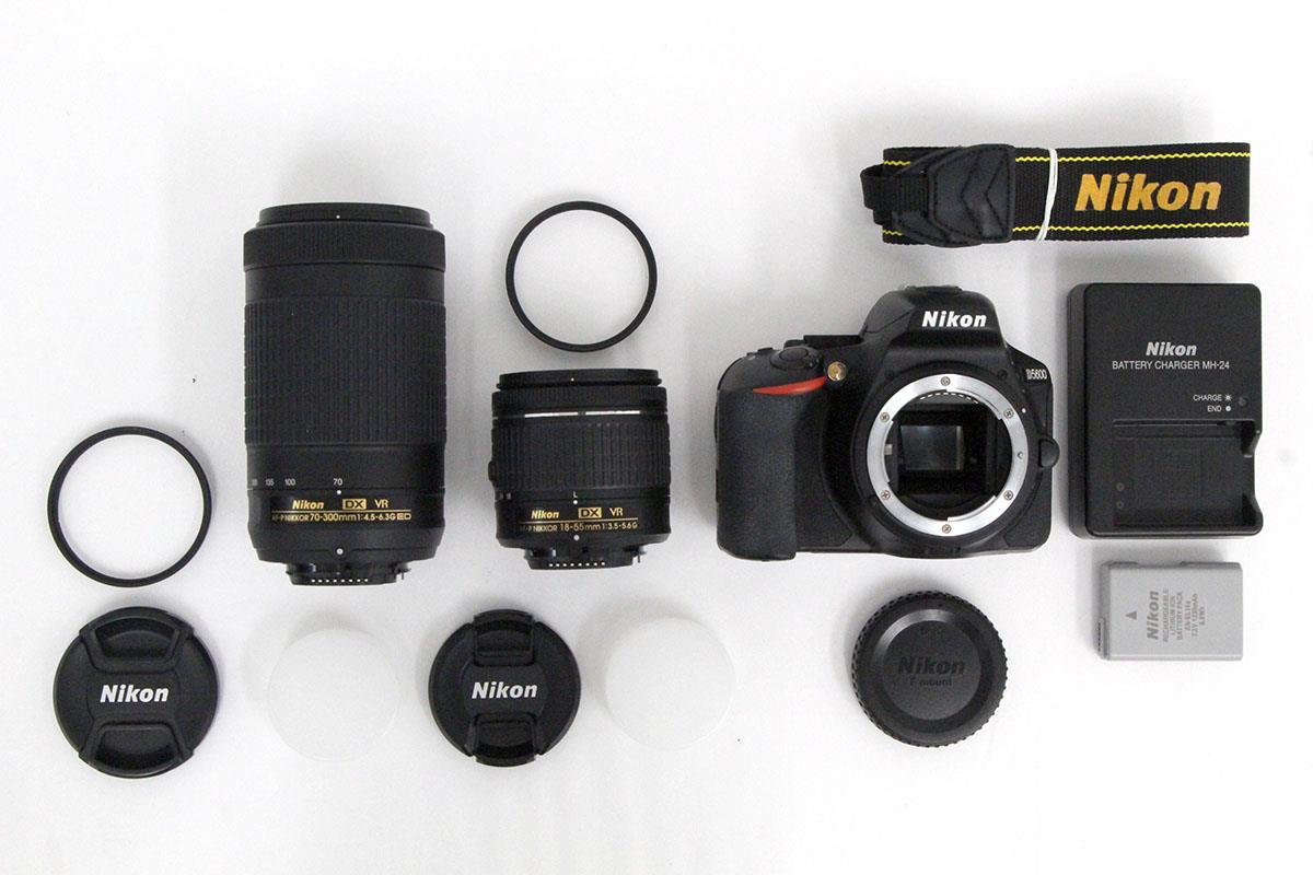 Nikon ニコン D5600 ダブルズームレンズセット