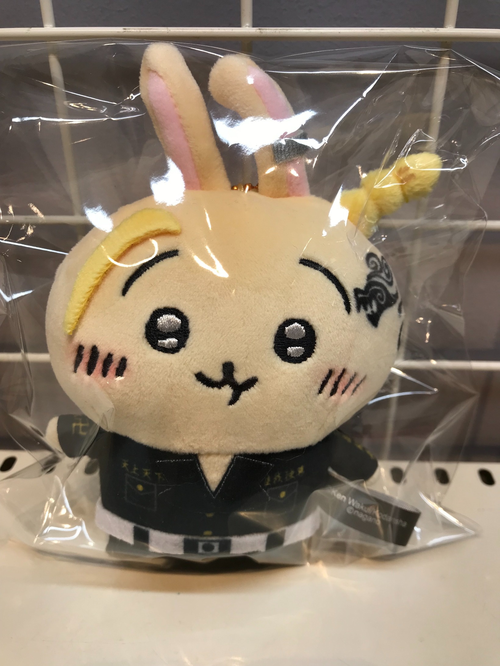 ちいかわ 東京リベンジャーズ コラボ ぬいぐるみ うさぎ ドラケン ちい