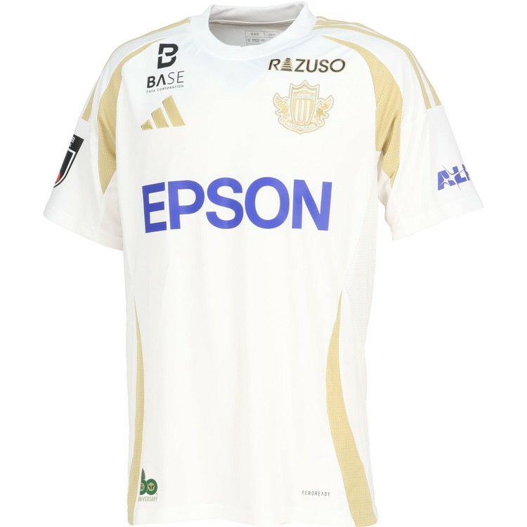 000000016777-01.jpg?size=m&w=