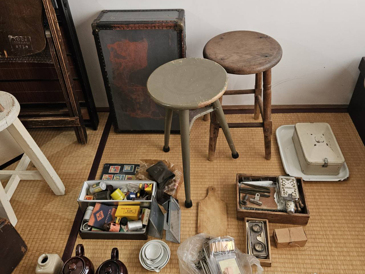 2026.1月アンティーク家具、ヴィンテージ雑貨の買取 | REFACTORY antiques