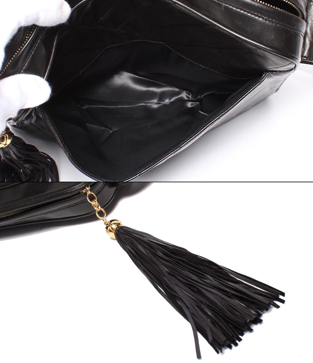 CHANEL ショルダーバッグ バイアスステッチ Vステッチ フリンジ