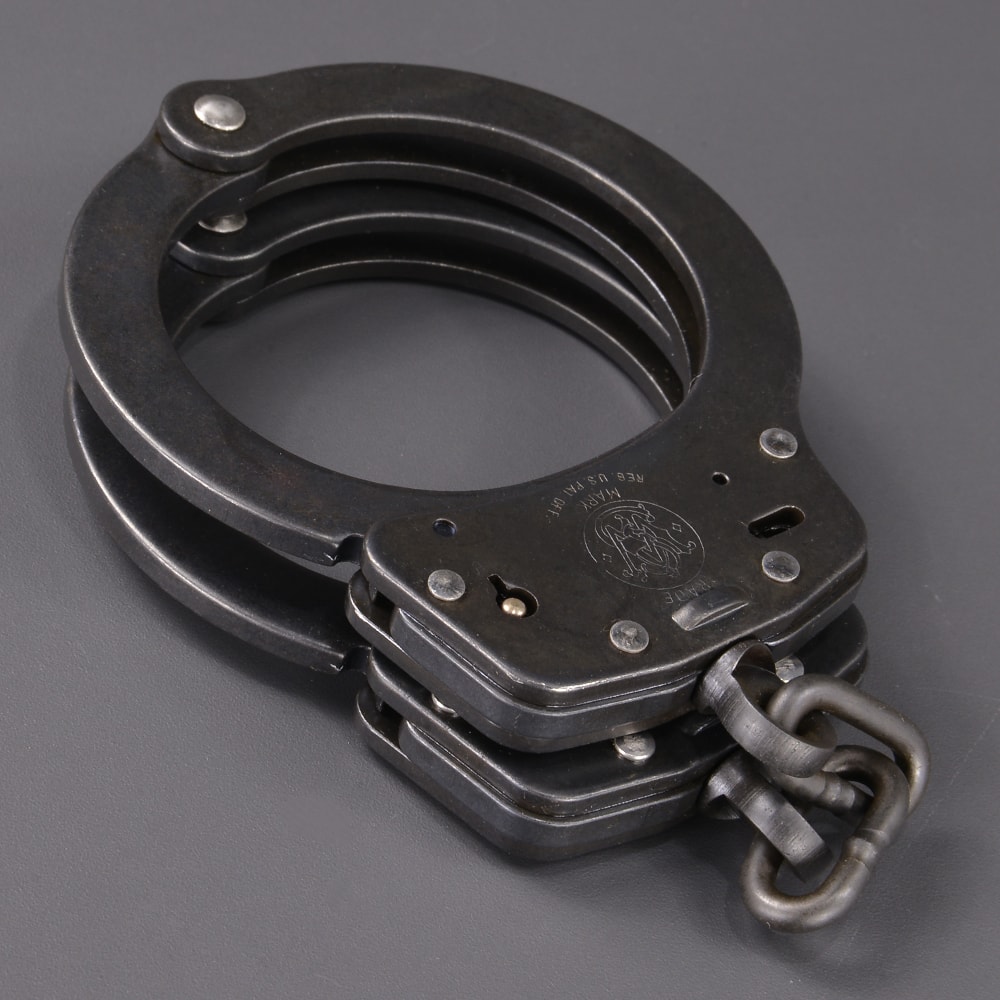 S&W M100-1 手錠 ハンドカフ 警察 実物！S&W M100-1 手錠 ハンドカフ