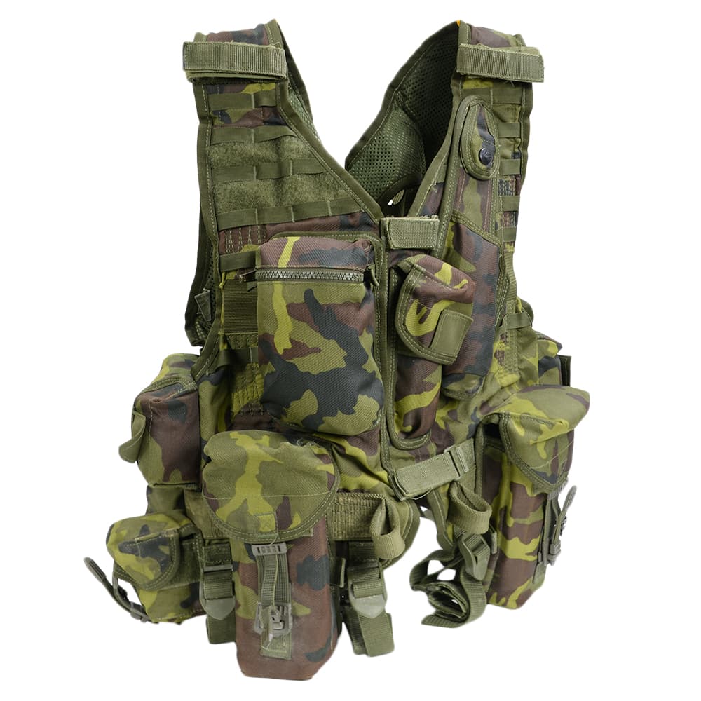 チェコ軍放出品 タクティカルベスト MNS-2000装備 Vz95迷彩