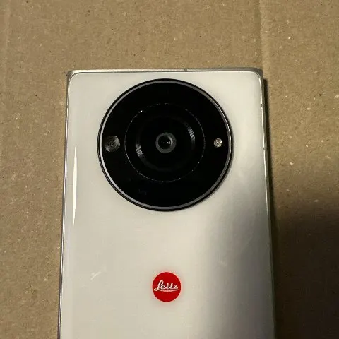 LEITZ PHONE 2 softbank SiMフリー（33825）¥40,500（いろはさんの出品