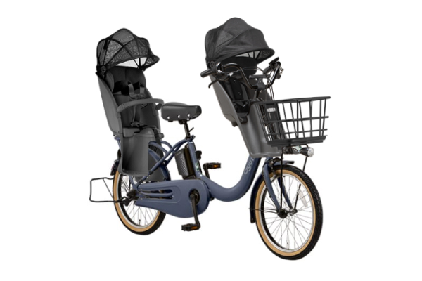 3人乗り用チャイルドシート付きギュット・クルームR・DX パナソニック