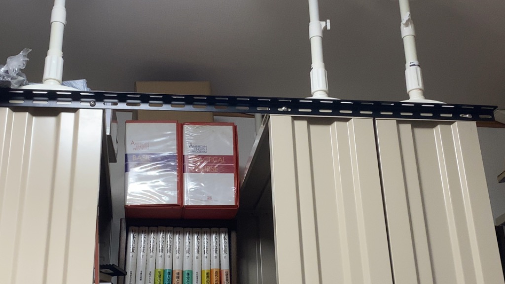 即納) スチール本棚 クールラック1800 大型 アイボリー/ブラック 6段