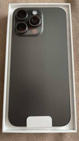 Amazon | 【整備済み品】 Apple iPhone 15 Pro 128GB ブラック