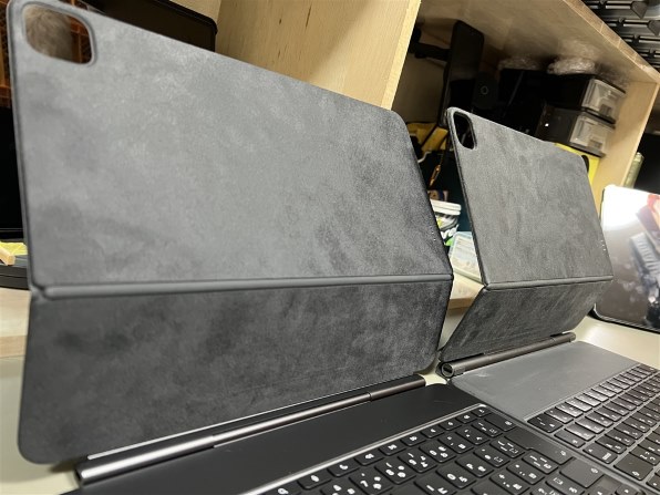 Apple 13インチiPad Pro(M4)用 Magic Keyboard 日本語 MWR53J/A