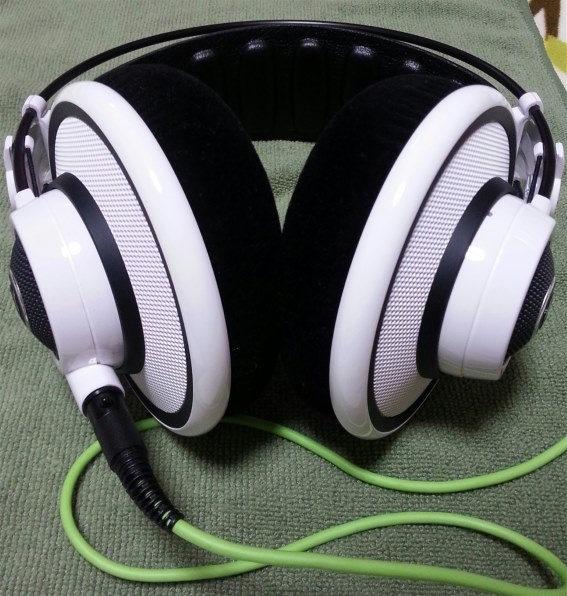 AKG Q701 ホワイト ヘッドホン AKG Q701WHT [ホワイト] 価格比較