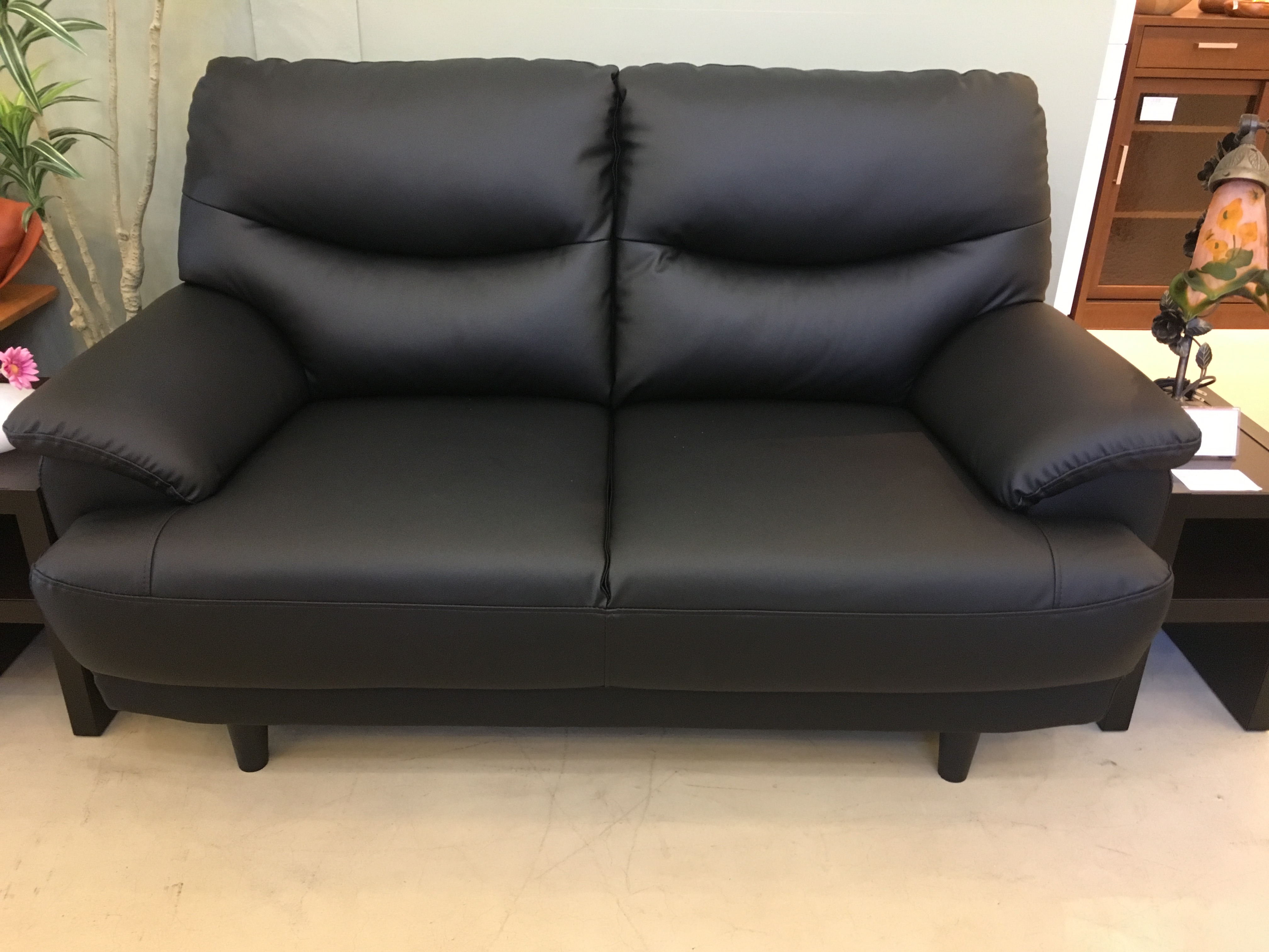 ニトリ 合皮 ソファー 2人掛け ニトリ製黒の合成皮革 2人掛け